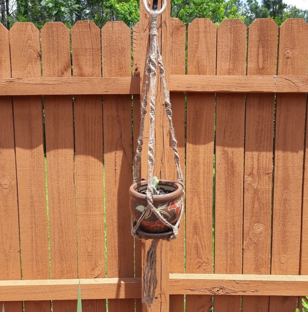 Light Brown Jute Macrame Pot Hanger